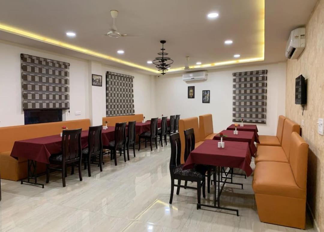 Hotel Shriansh Агра Экстерьер фото