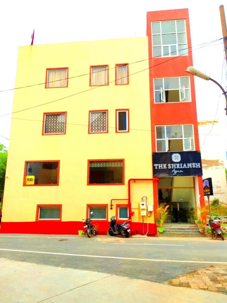 Hotel Shriansh Агра Экстерьер фото